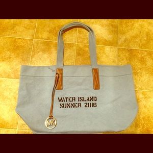 Michael kors large tote bag